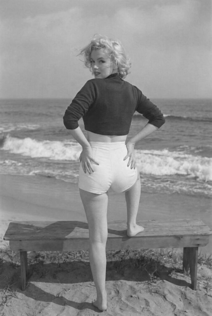 Rare vintage photo of Marilyn Monroe in a glamorous pose.
