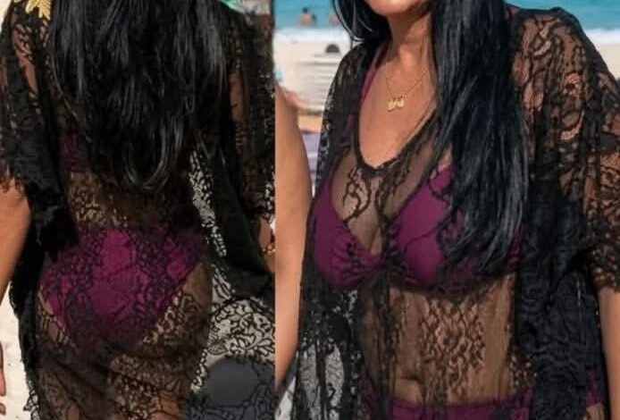 صور للفنانة رانيا يوسف بالمايوه