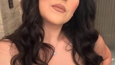 نهى عابدين بصورة سيلفي ساخنة